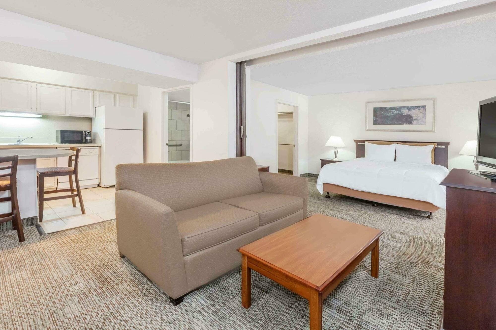 Hawthorn Suites Dallas Love Field Экстерьер фото